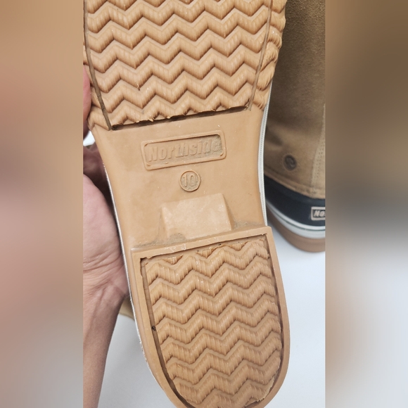 Northside Boots, Size 10 - Picture 13 of 14